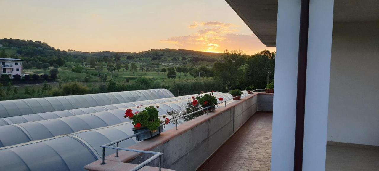 Casa Vacanze Cerreto 3 Miglianico Exterior foto
